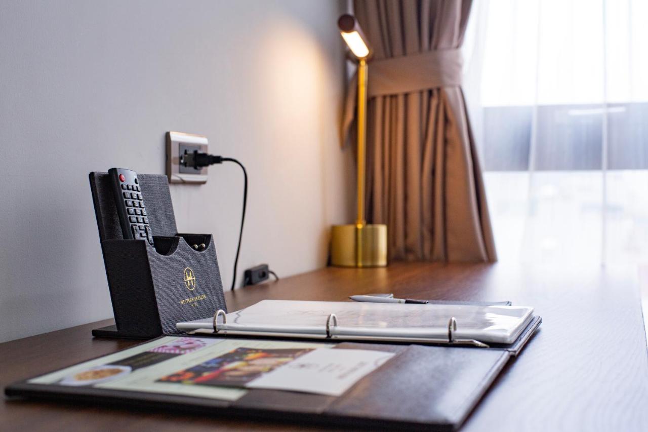 Western Skyline Hotel Hanoi Eksteriør billede